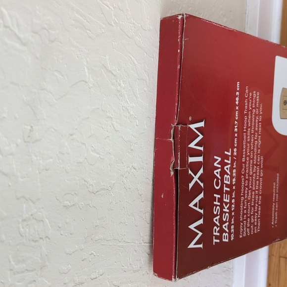 NEW RARE Maxim Men's Magazine Promotional Trash Can Basketball Hoop - Picture 4 of 9